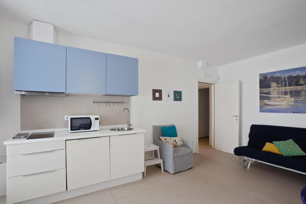 Casalmare Apartments One Step From The Sea Mola di Bari Exterior foto