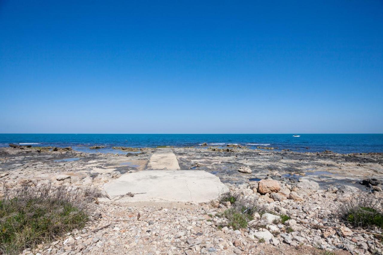 Casalmare Apartments One Step From The Sea Mola di Bari Exterior foto