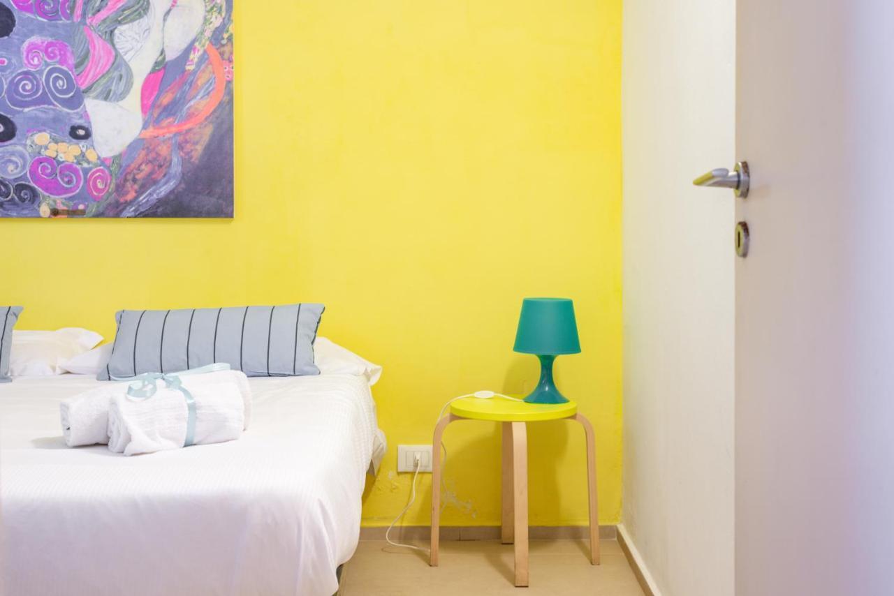 Casalmare Apartments One Step From The Sea Mola di Bari Exterior foto